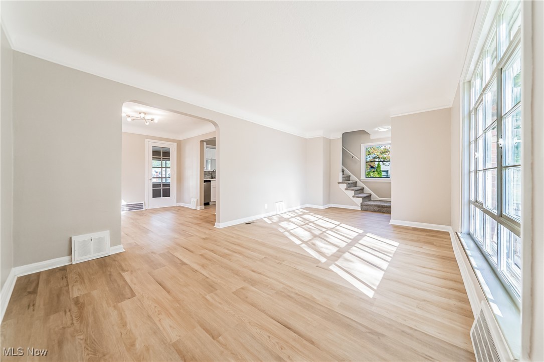 Knickerbocker & Company's Burk - Residential