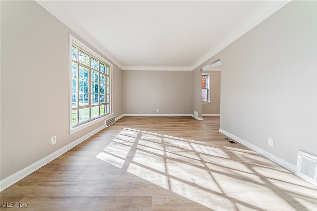 Knickerbocker & Company's Burk - Residential