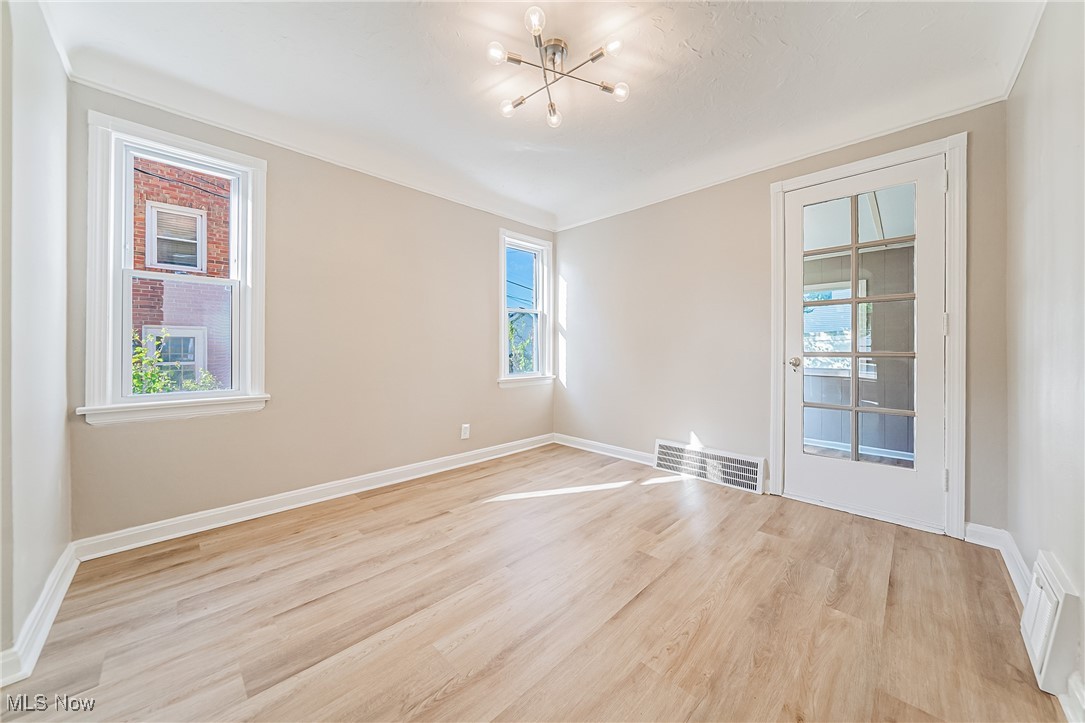 Knickerbocker & Company's Burk - Residential