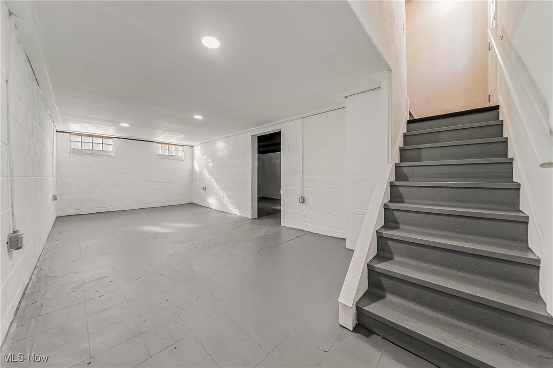 Knickerbocker & Company's Burk - Residential