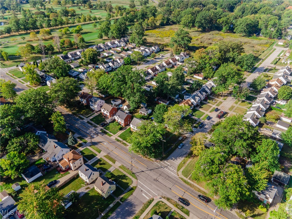 Knickerbocker & Company's Burk - Residential