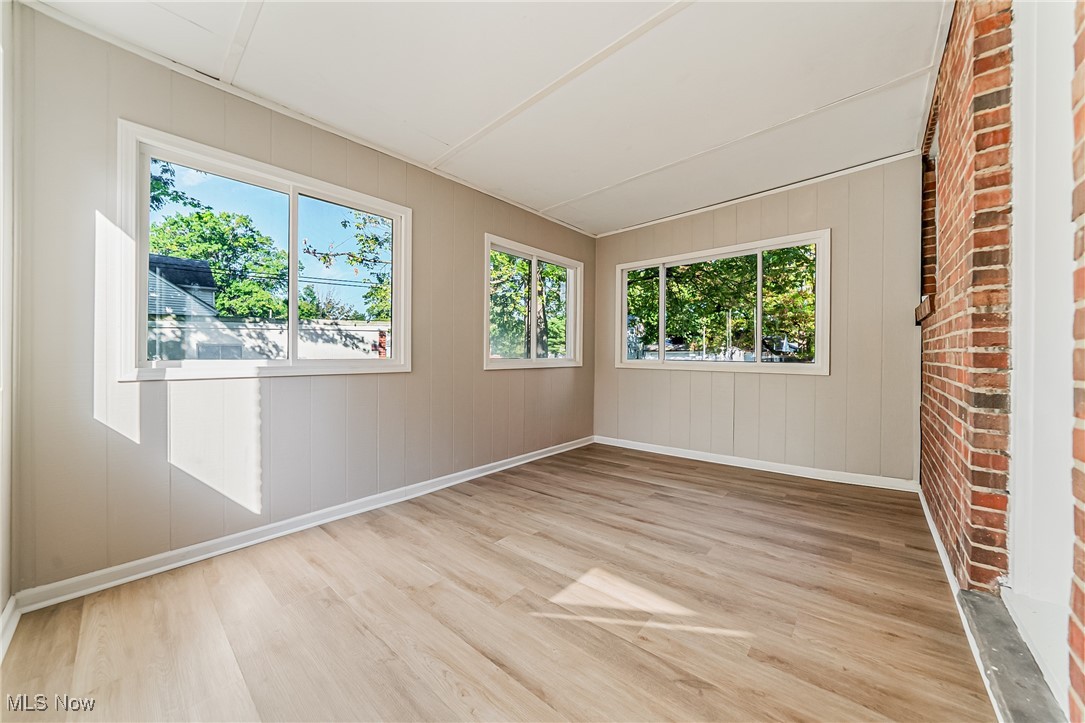 Knickerbocker & Company's Burk - Residential