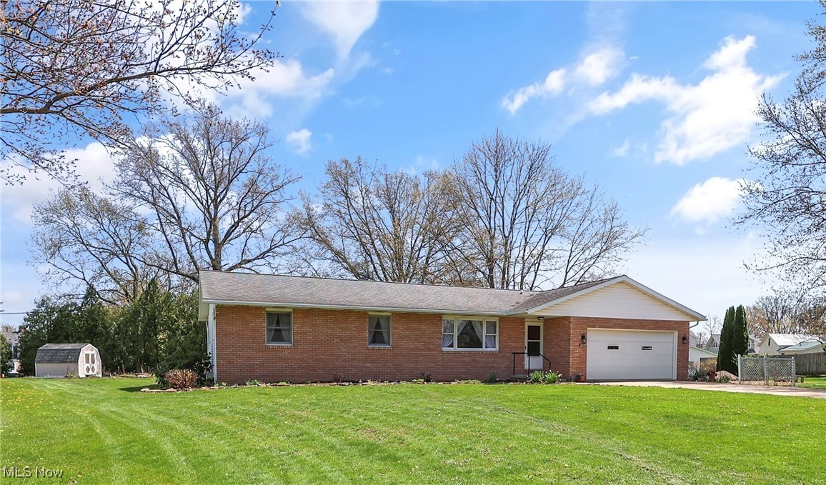 182 Fairlawn Avenue, Smithville, Ohio image 1