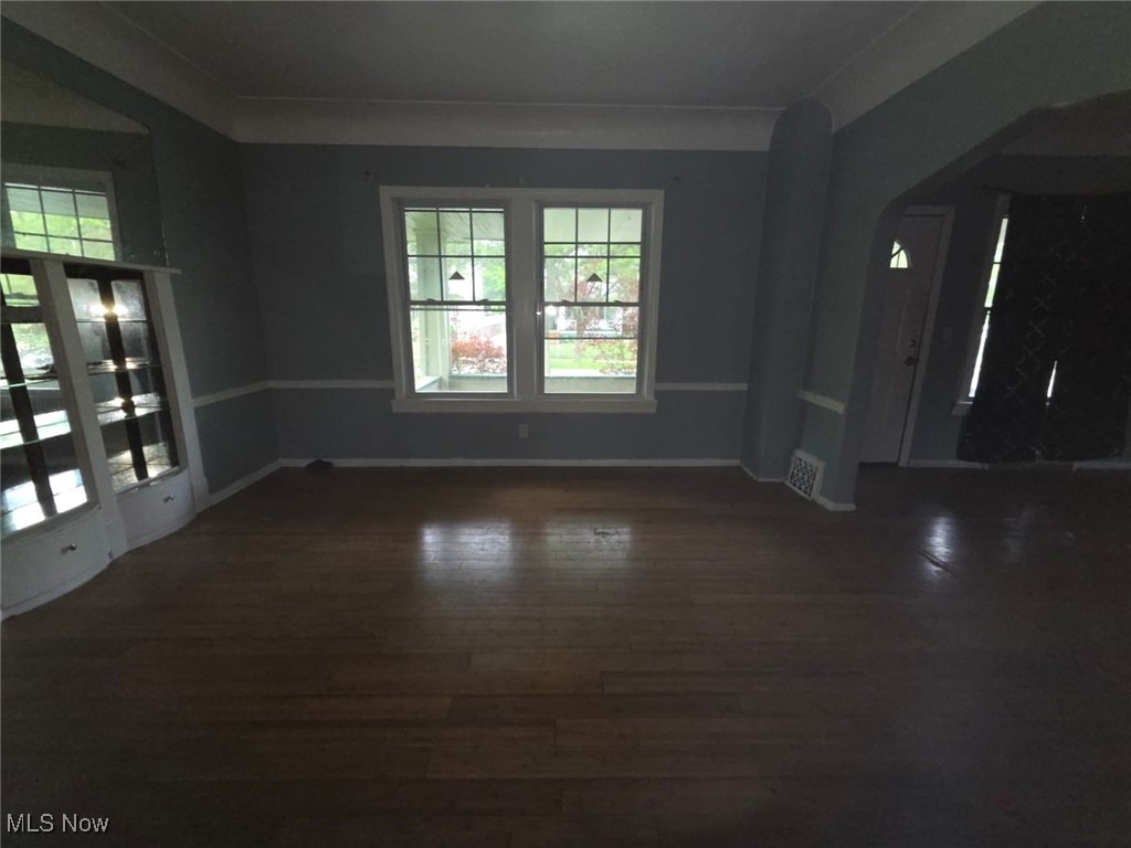 11703 Castlewood Avenue, Cleveland, Ohio image 12