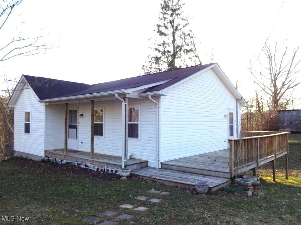 203 Counts Hill, Spencer, West Virginia image 1