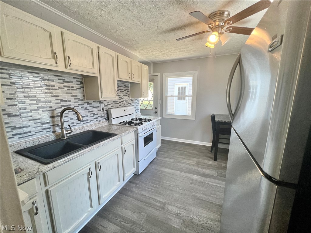 Homewood Add 04 - Residential