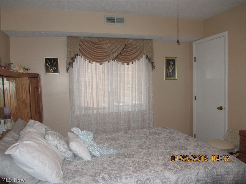 Hickory Rdg Condos Ph 01a-1 - Residential