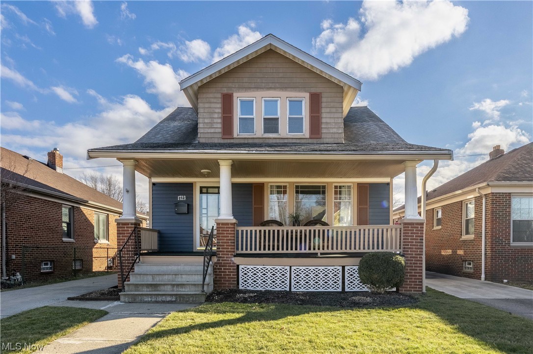 W T Mallos Broadview Road Sub - Residential