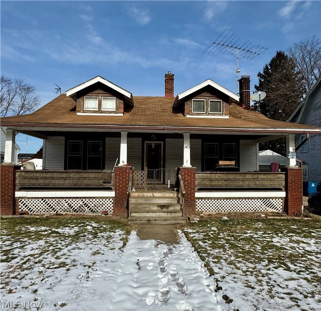 Photo of 143 Wilson Street, Struthers, OH 44471 (MLS # 5185496)