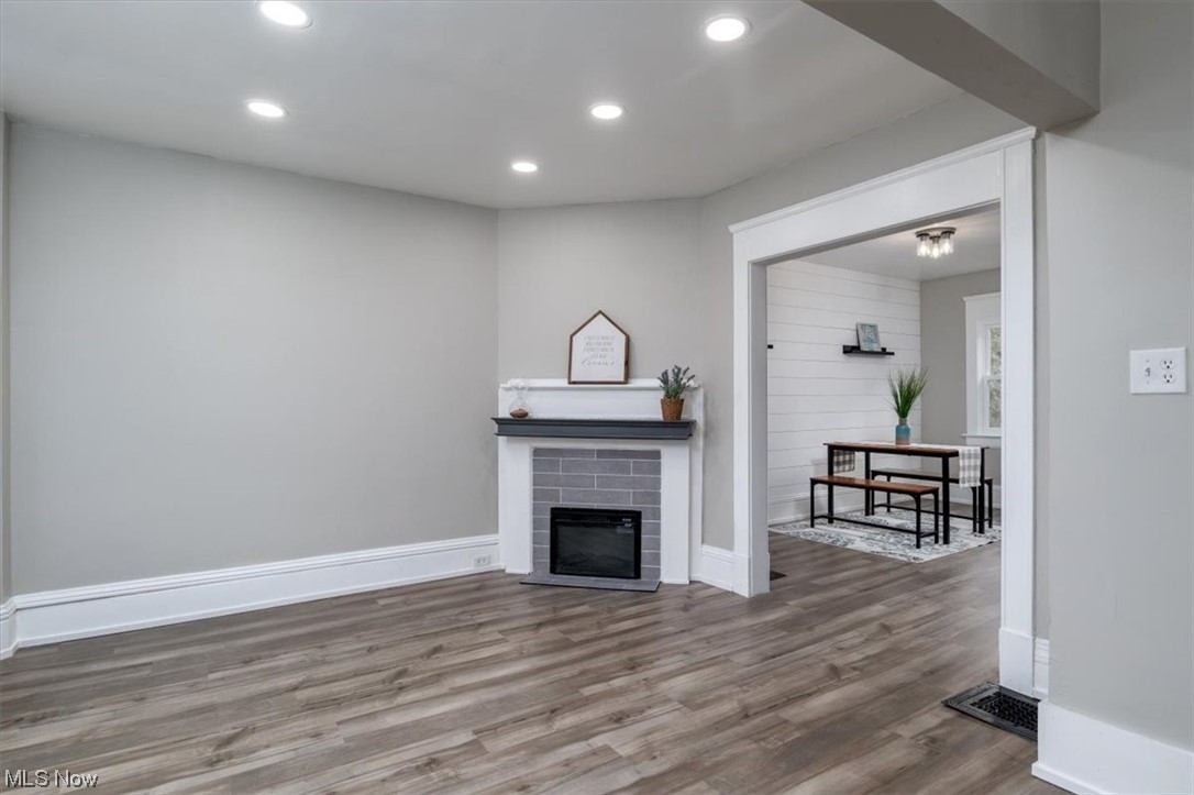 Henry Beach Sub - Residential