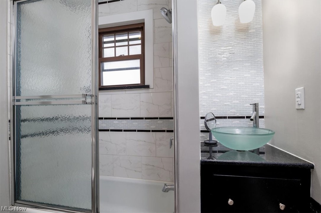 Henry Beach Sub - Residential