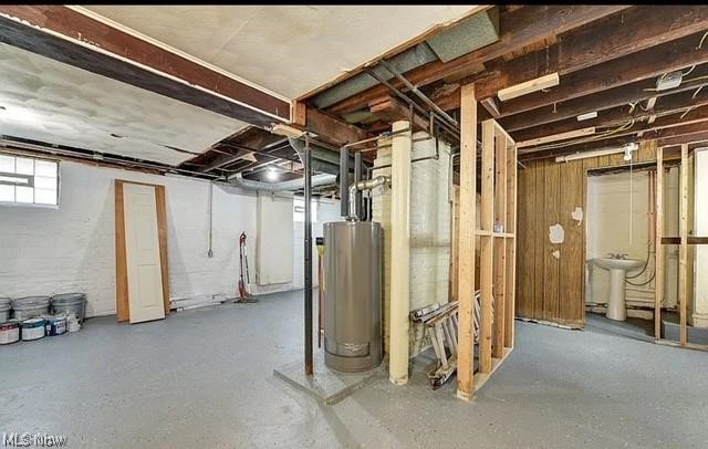 Walton Realty Companys Garfie - Residential