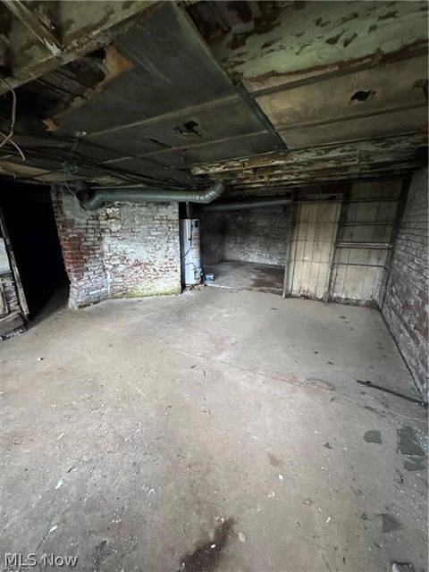 Tiny photo for 806 Carlisle Street, Martins Ferry, OH 43935 (MLS # 5188049)