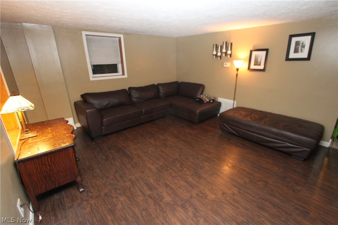 Twin Hts - Residential