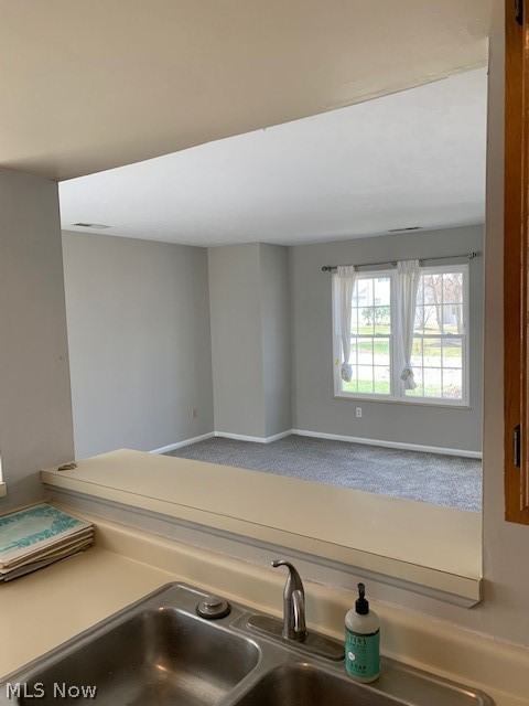 Woodbury Condo - Residential