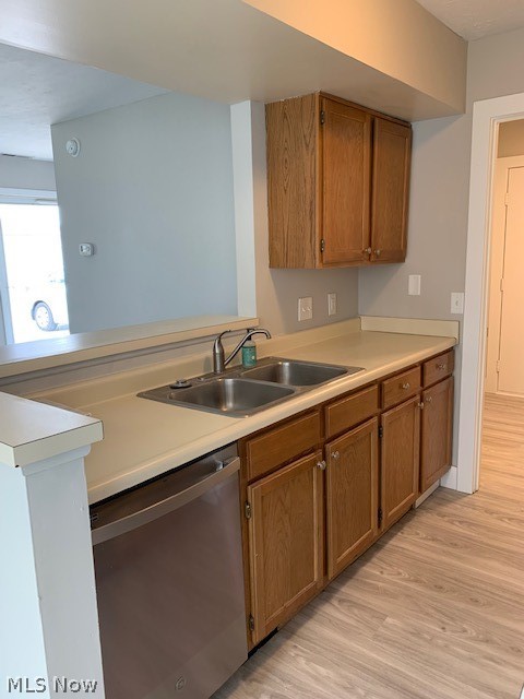 Woodbury Condo - Residential