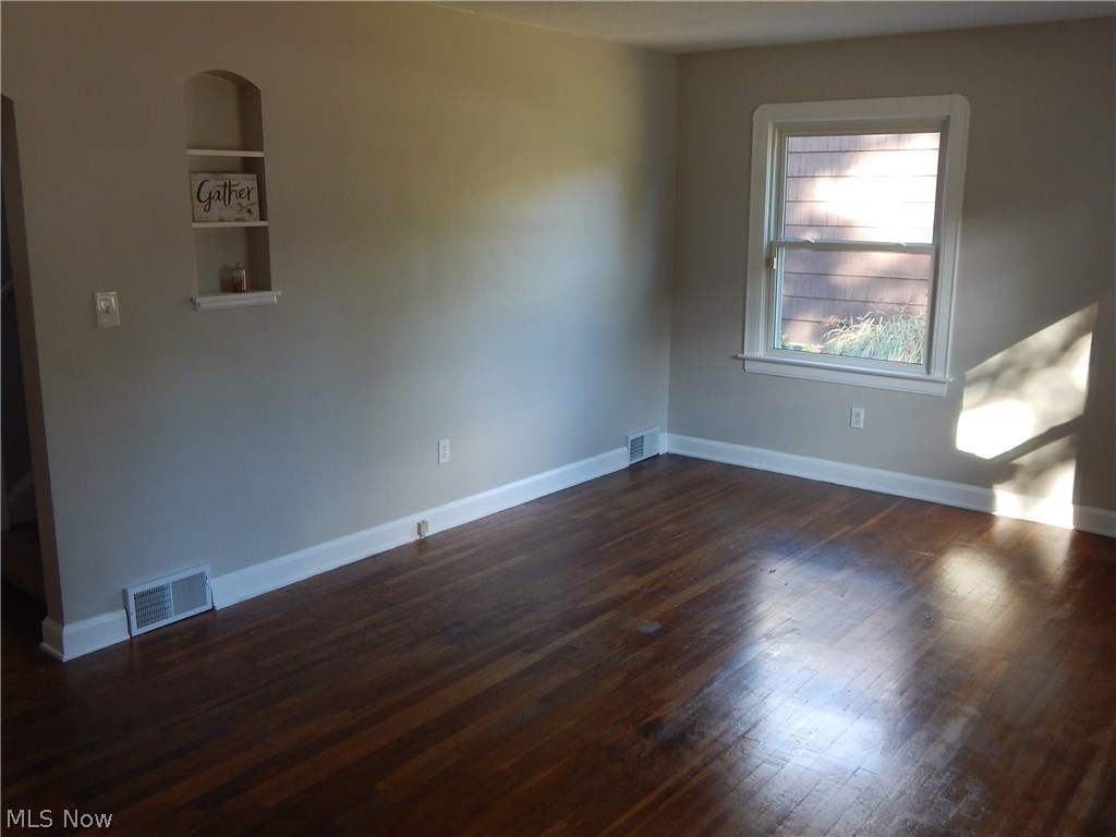 Longmere - Residential
