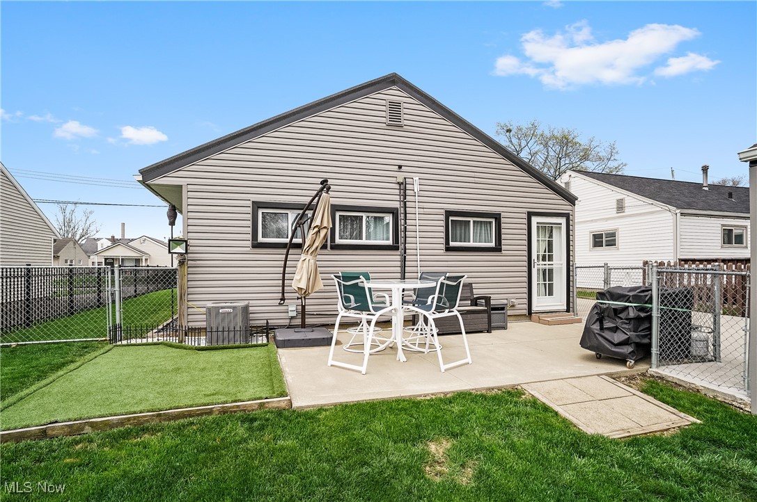 2827 9th Street, Cuyahoga Falls, Ohio image 34