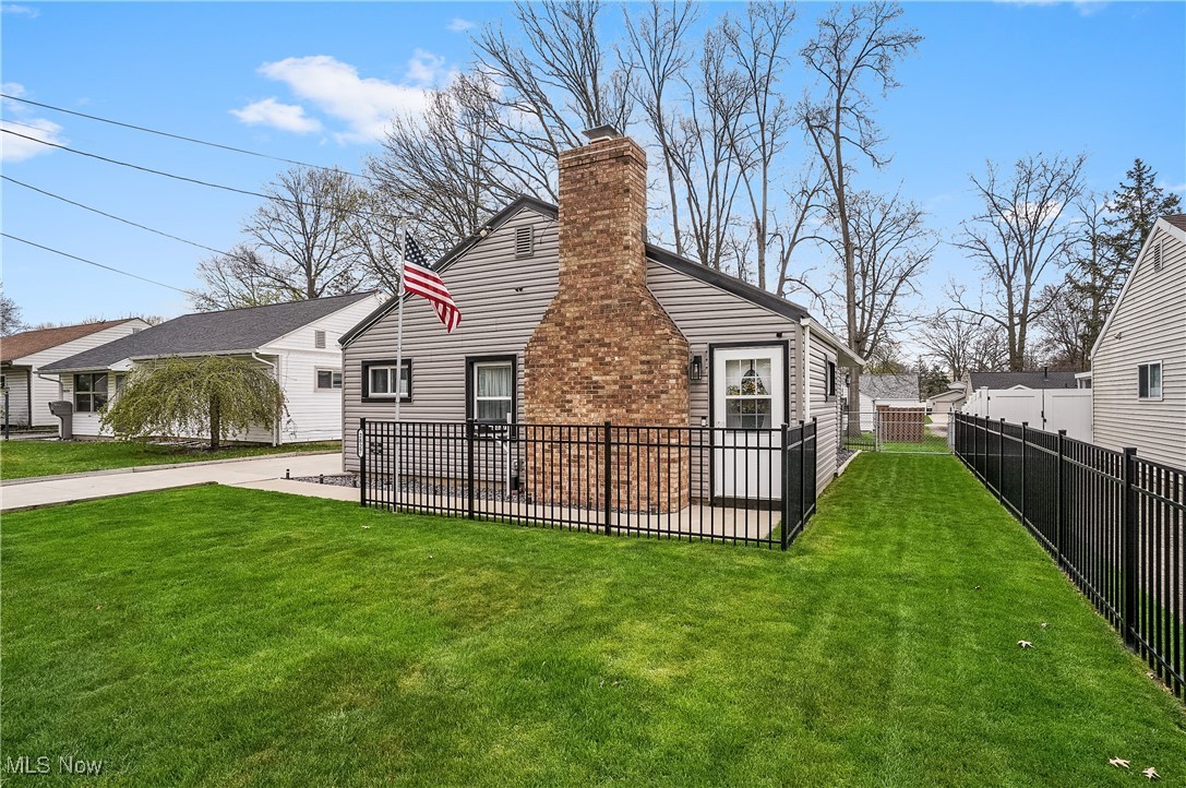 2827 9th Street, Cuyahoga Falls, Ohio image 3