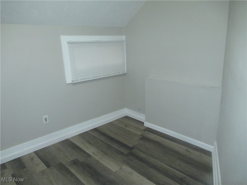 Elworthy Helwick - Residential Lease