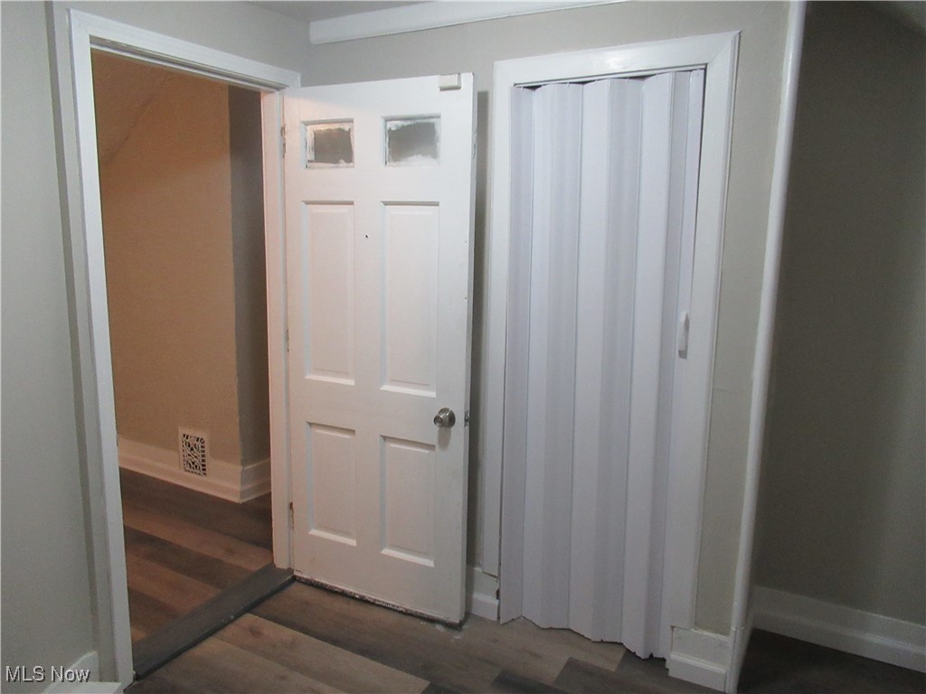 Elworthy Helwick - Residential Lease