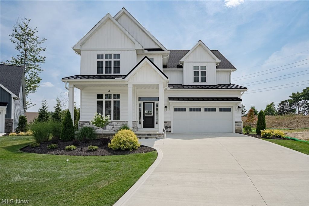 Photo of 570 Magnolia Court, Mayfield Village, OH 44143 (MLS # 5207738)