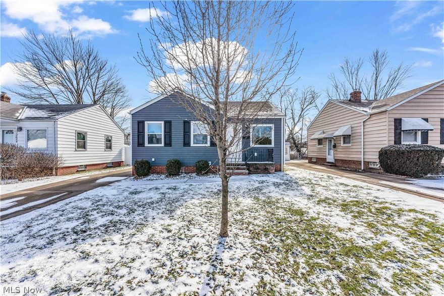 12620 Southern Ave, Garfield Heights- 2 bed 1 bath single family home! //

$995 rent / $995 deposit //
$49 application fee per adult //
NO SMOKING //
1 time $129 non-refundable set up fee paid at lease signing //

$30/month required resident benefit package; can include personal property/liability insurance for an additional $5/month for $35/month total. //

All applicants are required to fill out a PetScreening app, found on our website directly on the app before being processed. Even if you have NO pets - this app must be filled out. One-time, non-refundable pet fee of $200-300 per animal applies to all pets & must be paid prior to or when you pay your first month rent. (No fee for qualified assistance animals). //

Our app is processed through secure site: Findigs, they require ID & income verification. W/O this, your app will not be processed. They offer24/7chat support on their app directly for questions. //

Updated 2 bed 1 bath ranch. Refinished hardwood floors, fre