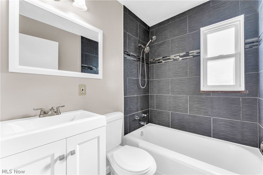 Garfield Park - Residential Lease