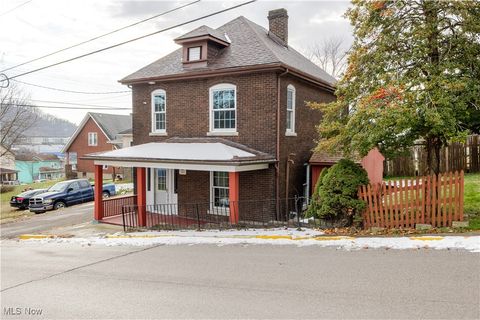 Photo of 3002 Elm Street, Weirton, WV 26062 (MLS # 5179756)