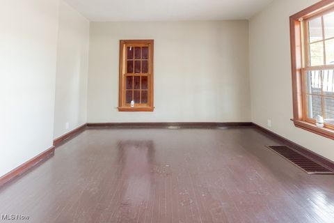 Tiny photo for 3002 Elm Street, Weirton, WV 26062 (MLS # 5179756)