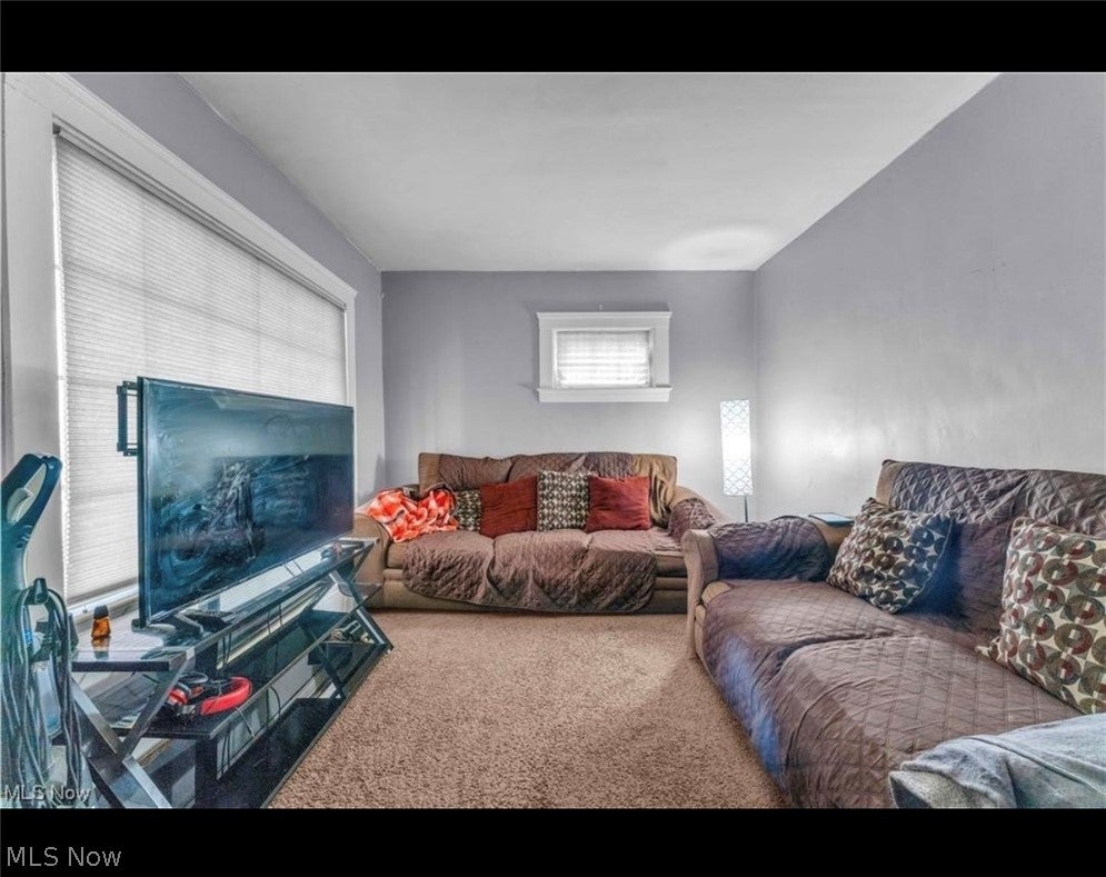 1049 E 147th Street