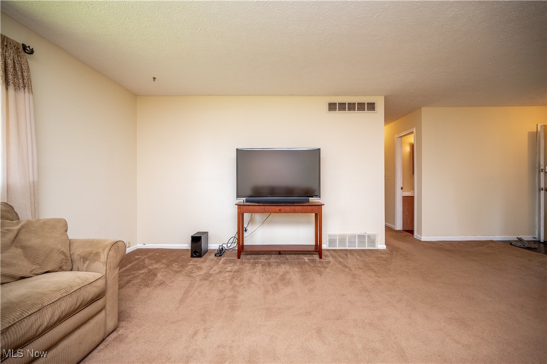 2648 Bartlett Road, Streetsboro, Ohio image 12
