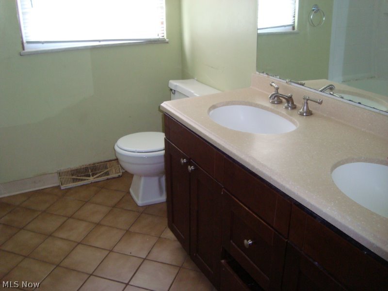 Saybrook Hill - Residential