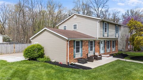 Tiny photo for 5660 Marine Parkway, Mentor on the Lake, OH 44060 (MLS # 5202275)