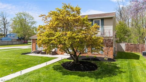 Tiny photo for 5660 Marine Parkway, Mentor on the Lake, OH 44060 (MLS # 5202275)