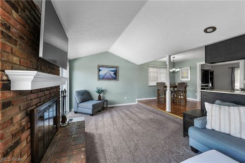 Tiny photo for 5660 Marine Parkway, Mentor on the Lake, OH 44060 (MLS # 5202275)