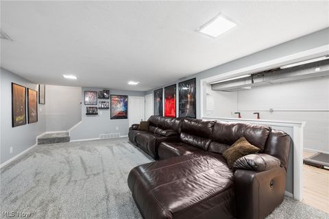 Tiny photo for 5660 Marine Parkway, Mentor on the Lake, OH 44060 (MLS # 5202275)