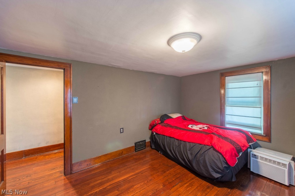 Suffield - Residential