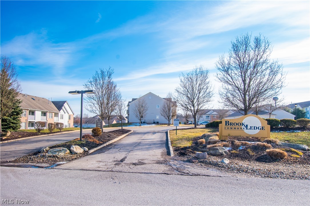 Brookledge Commons - Residential
