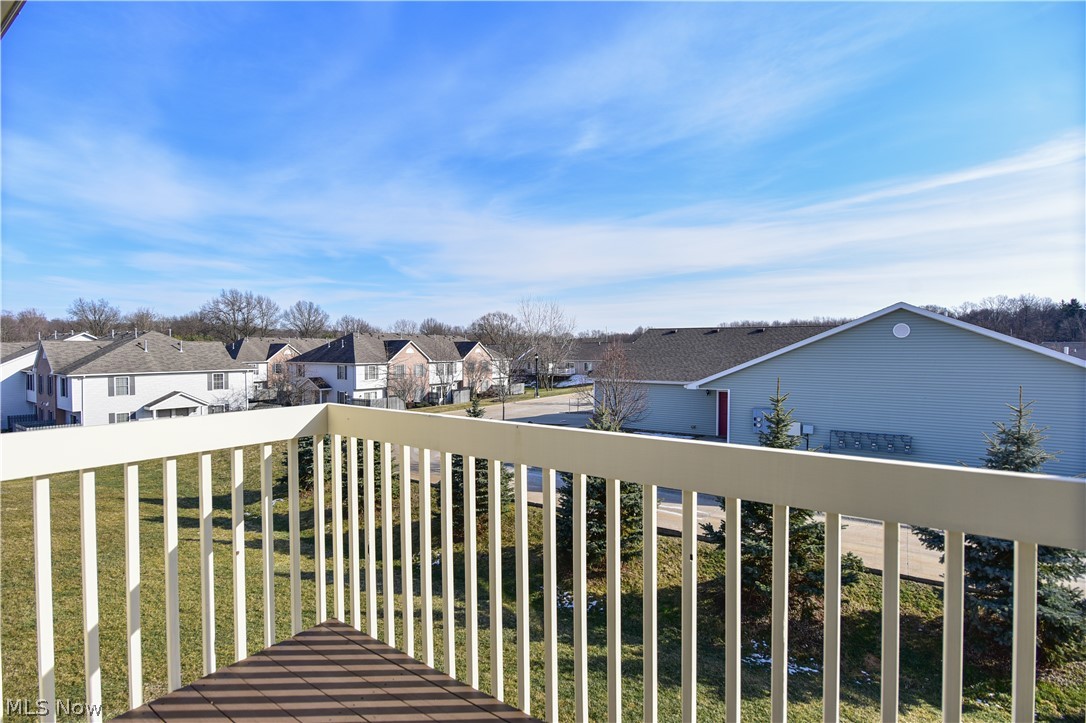 Brookledge Commons - Residential