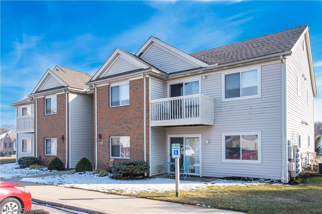 Brookledge Commons - Residential