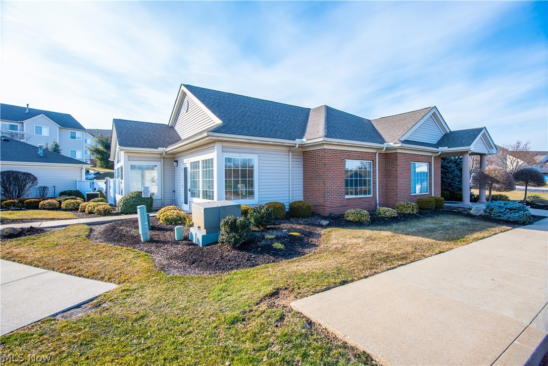 Brookledge Commons - Residential