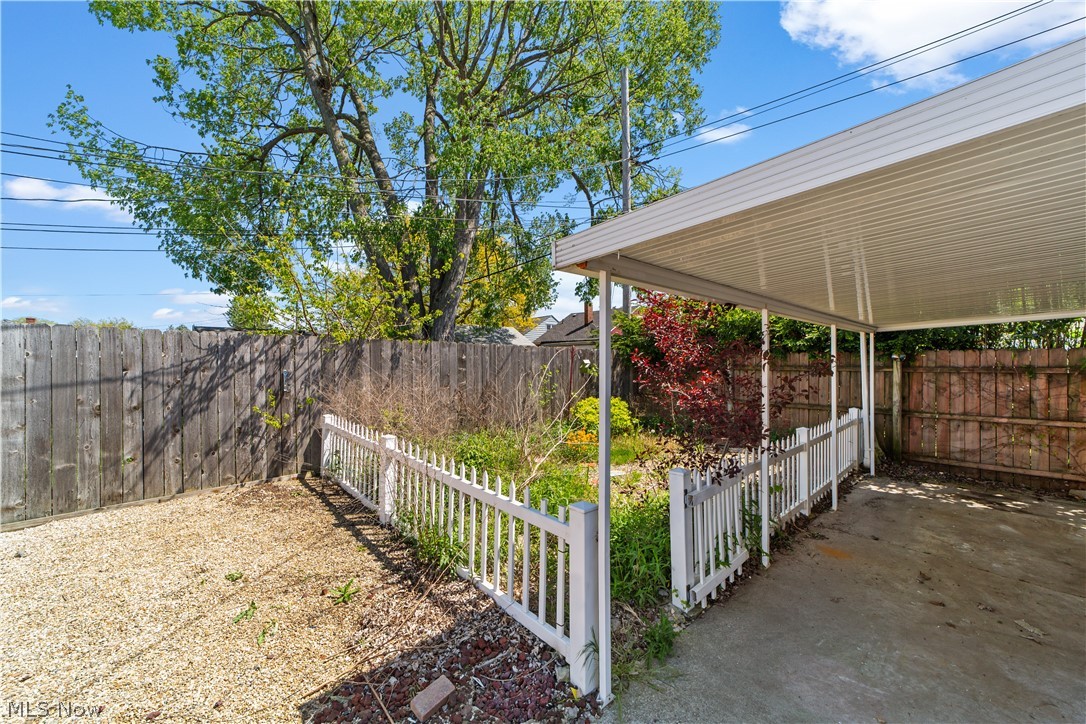 Ridgewood Gardens Anx - Residential