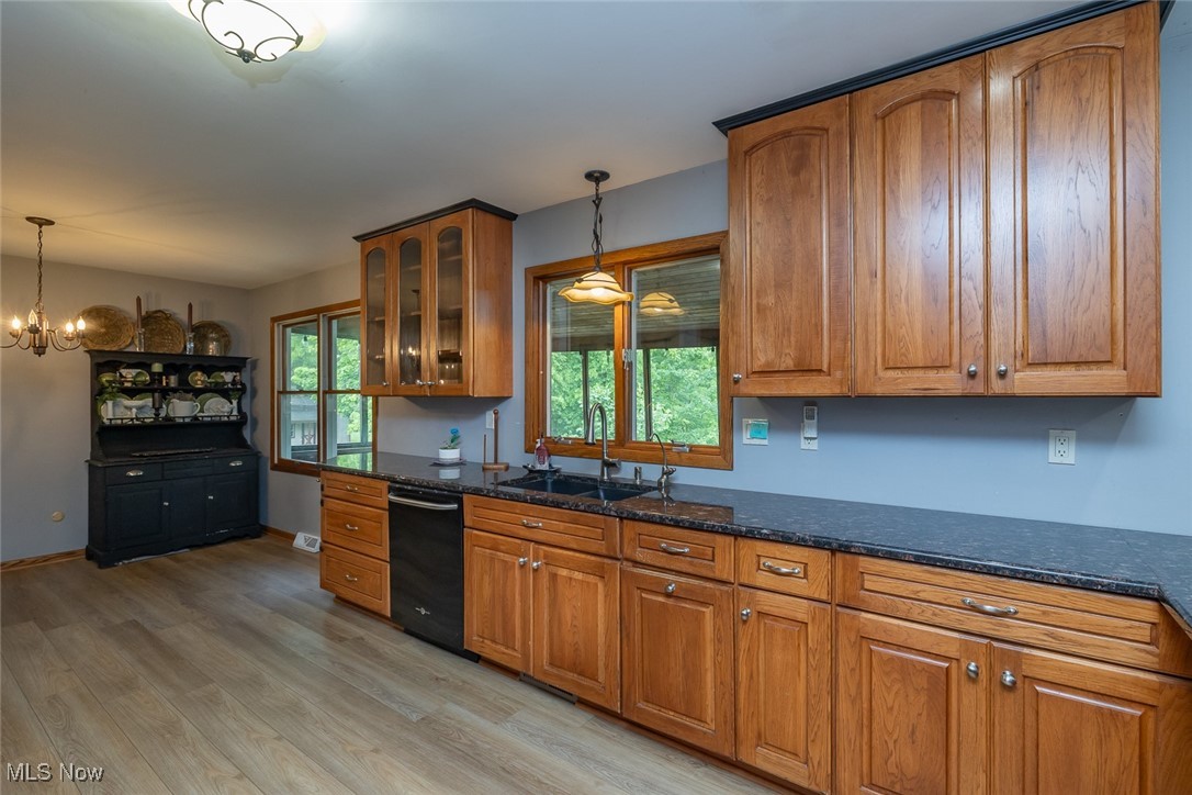 357 Leatherman Road, Wadsworth, Ohio image 11