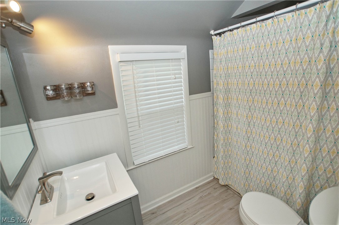 R M Wilkoff & Co Inc Mayfair - Residential