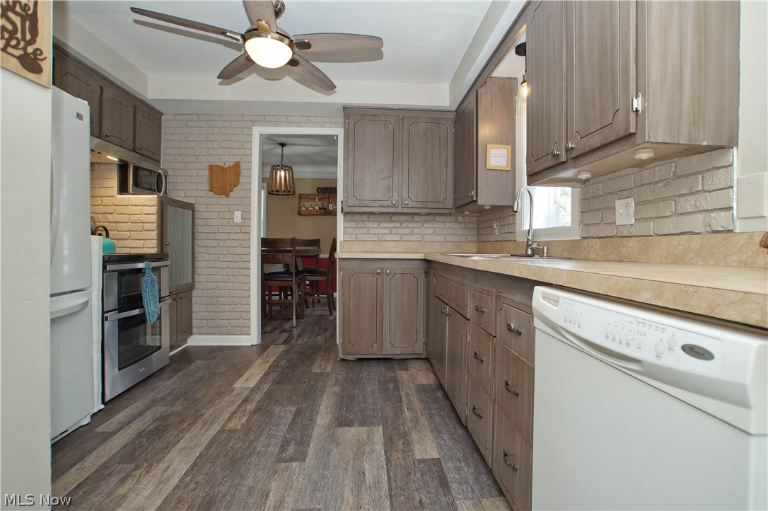 R M Wilkoff & Co Inc Mayfair - Residential