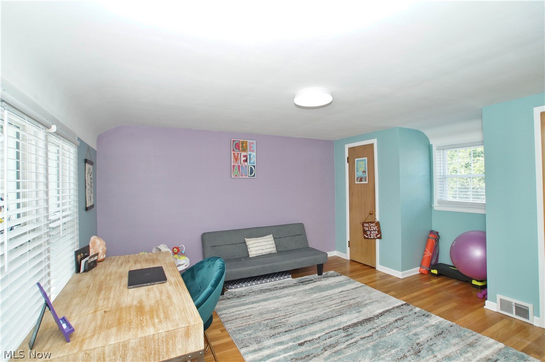 R M Wilkoff & Co Inc Mayfair - Residential