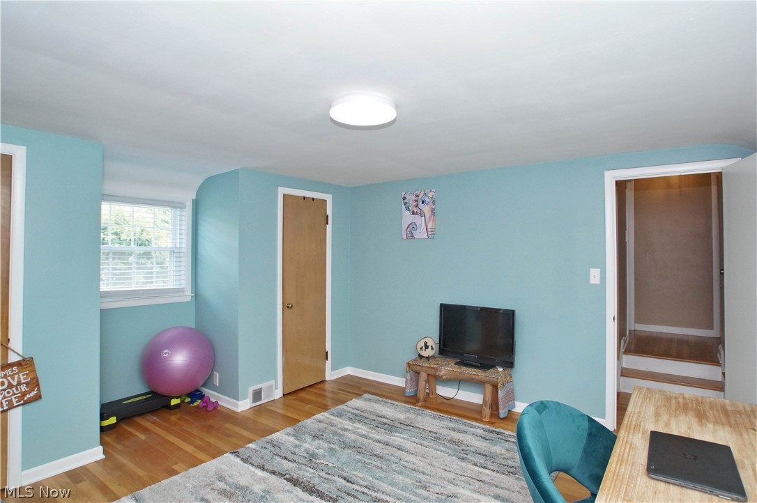 R M Wilkoff & Co Inc Mayfair - Residential