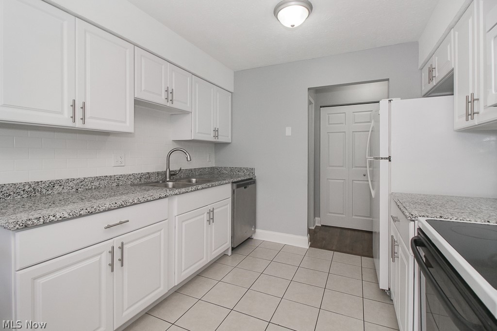 Kings Court Condo - Residential