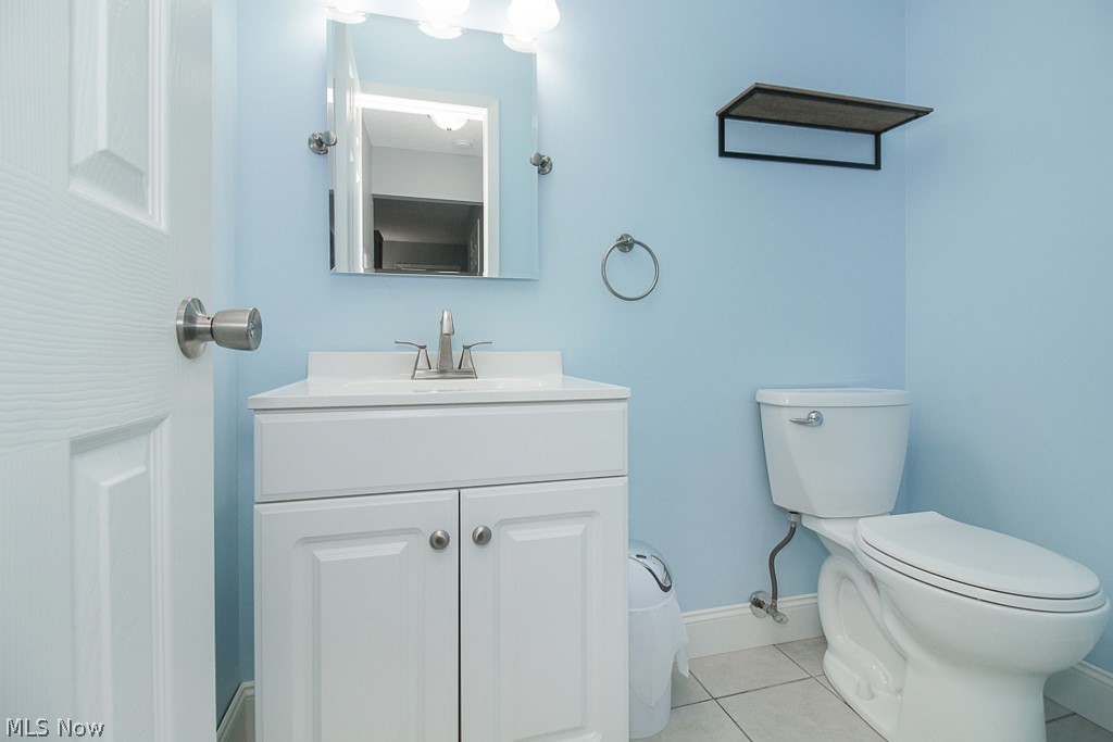 Kings Court Condo - Residential